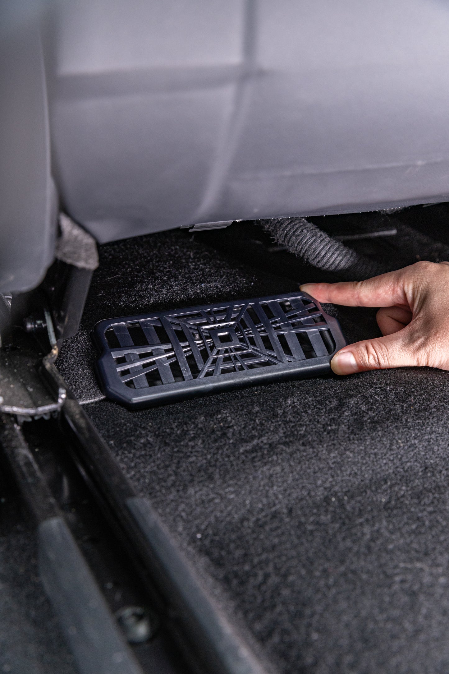 Underseat air vent cover for tesla model 3 Highland 2024
