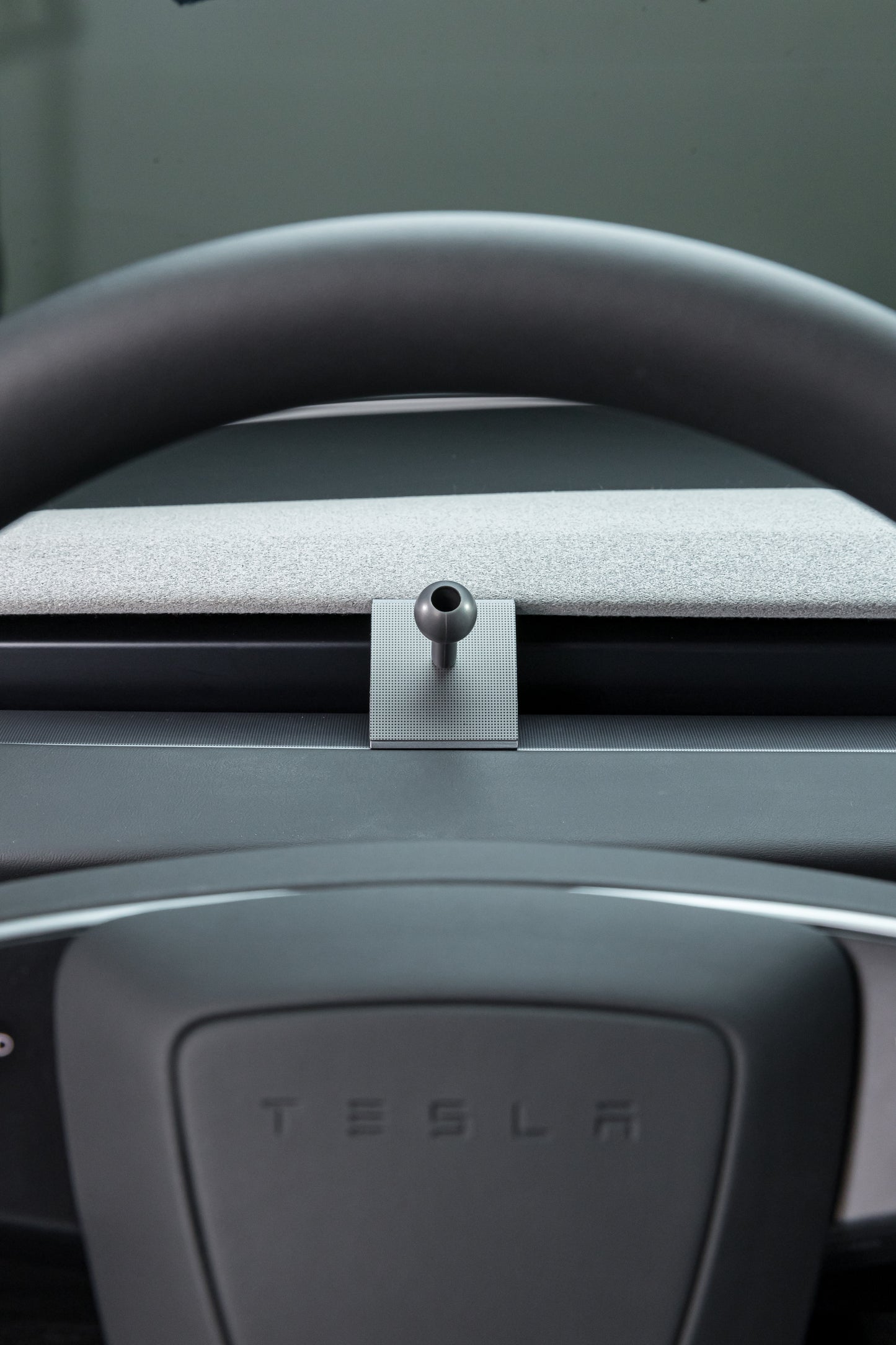 Model 3 2024+ Magsafe Movable Phone Holder