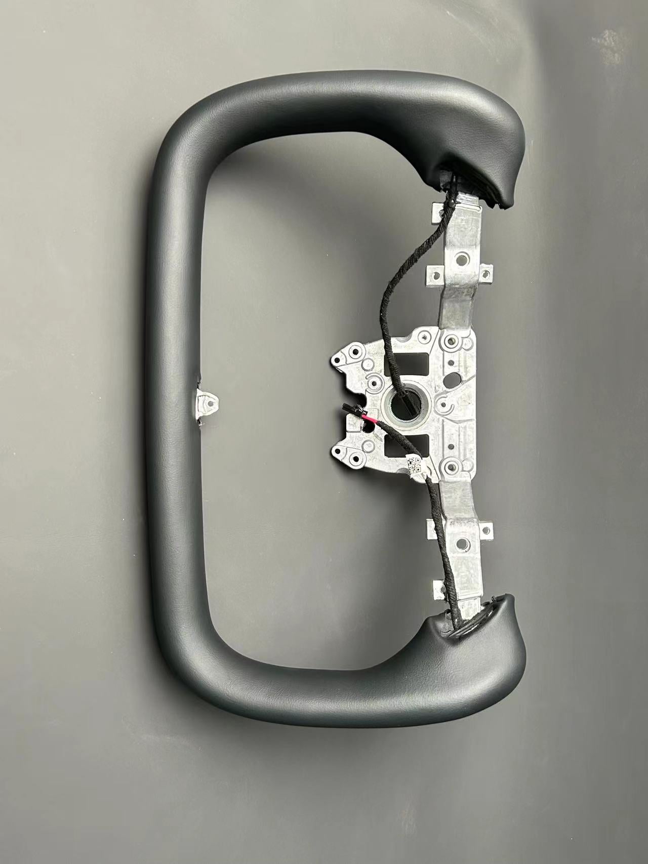 Tesla Model 3 2024 Highland Yoke/Steering Wheel