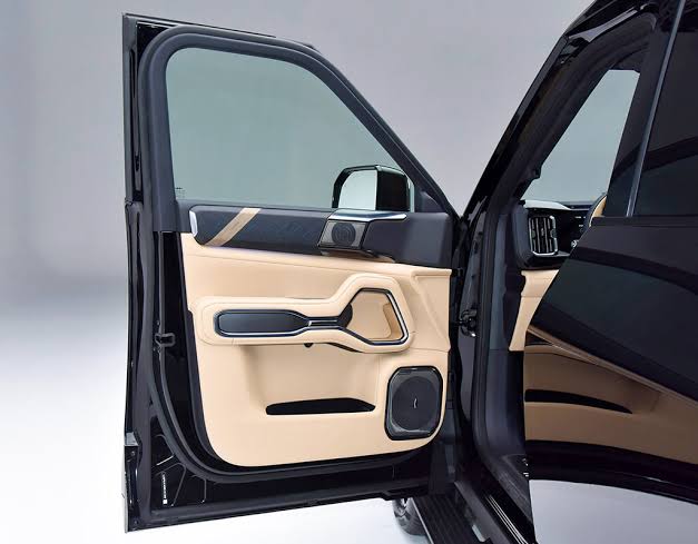 Leopard 8 Door Glass