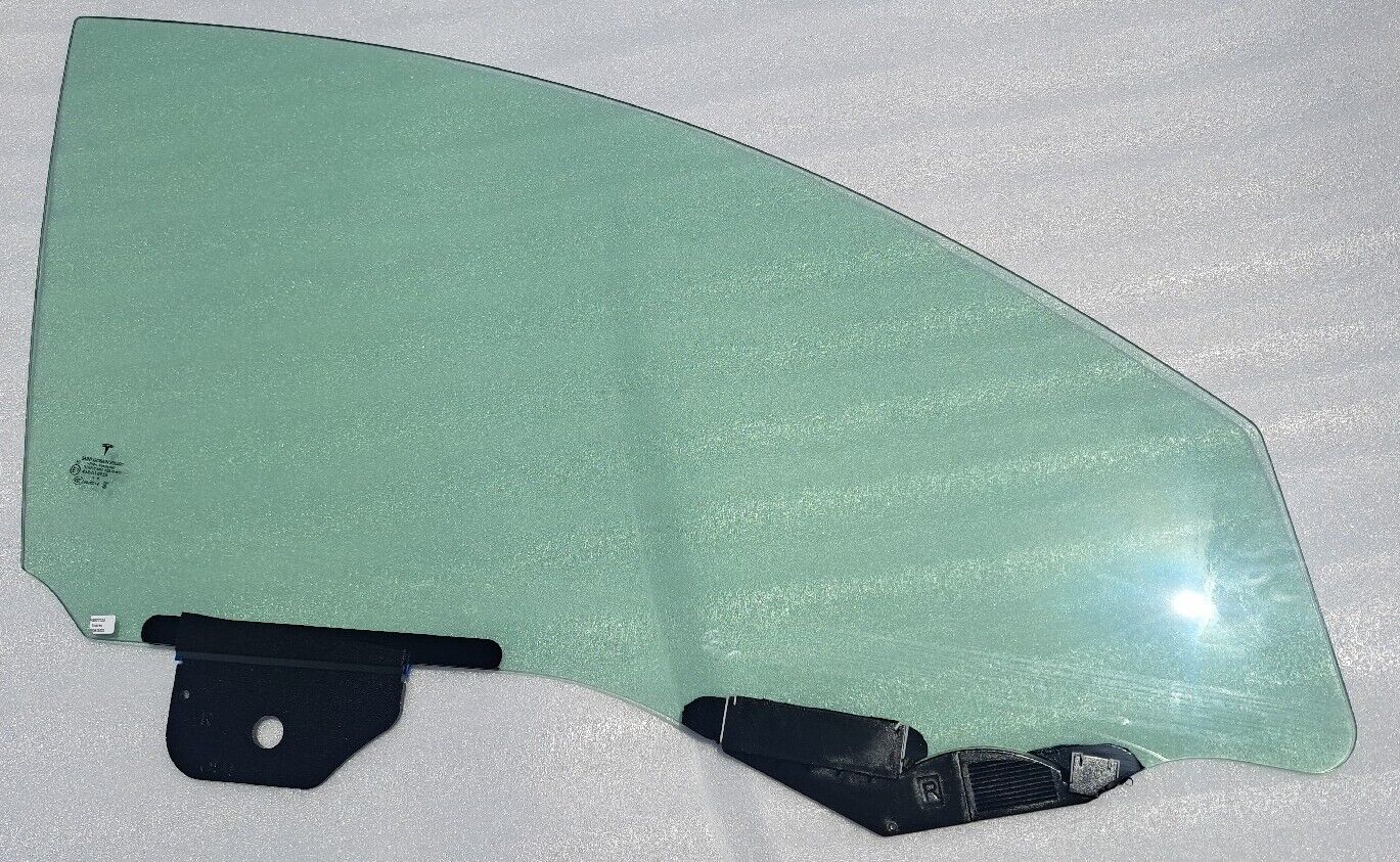 Tesla model 3 door glass front L/R double 2021-2023