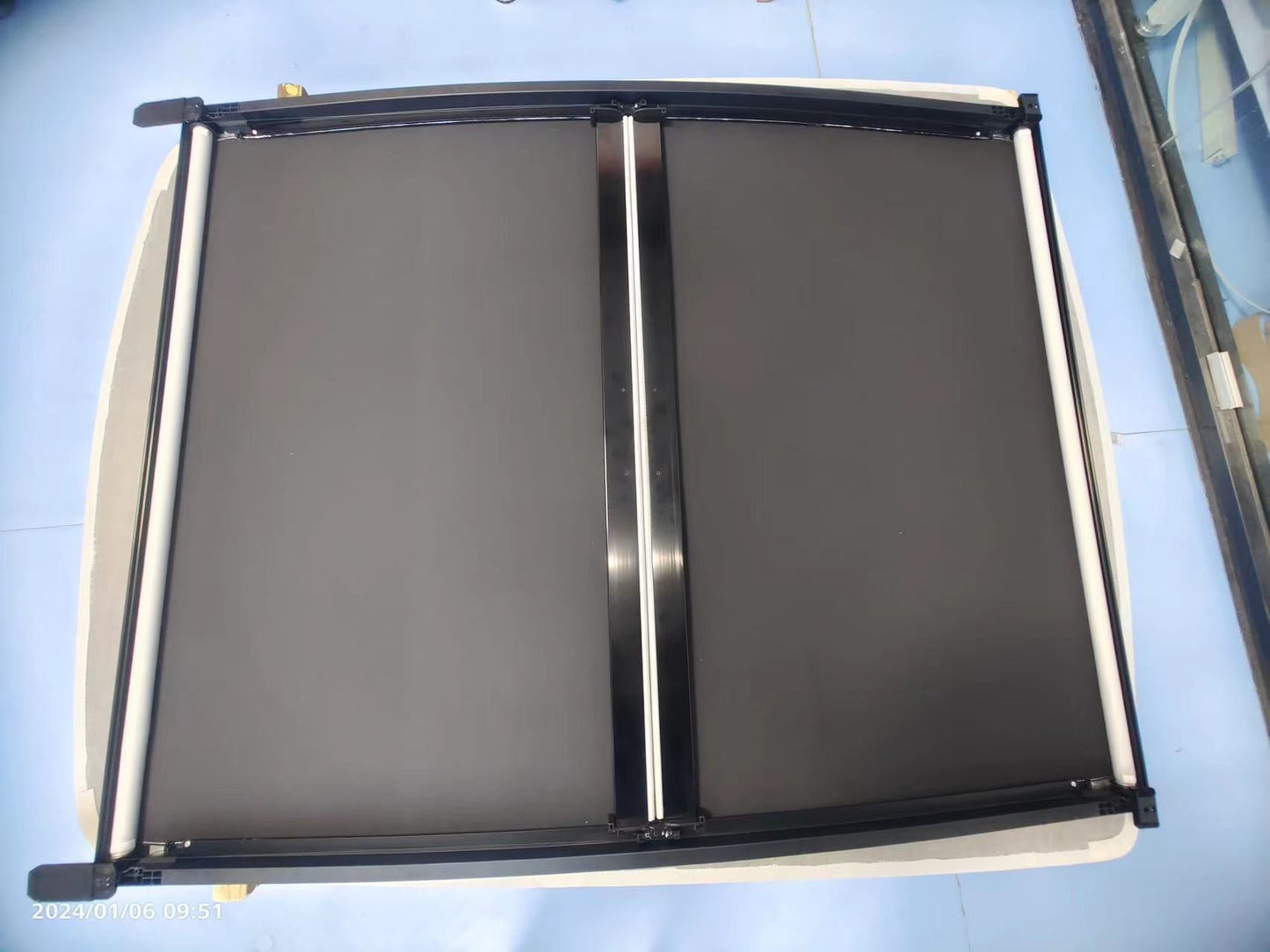 Upgrade New Model Y Retractable Sunshade